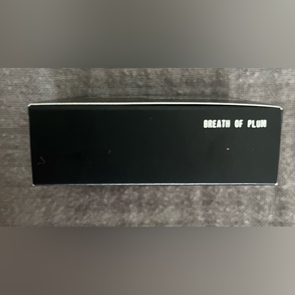 MAC sheer-tone blush “Breath of Plum” new in package - Picture 3 of 3